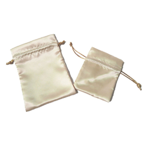 定制金色雙面緞面抽繩袋，用于珠寶和禮品